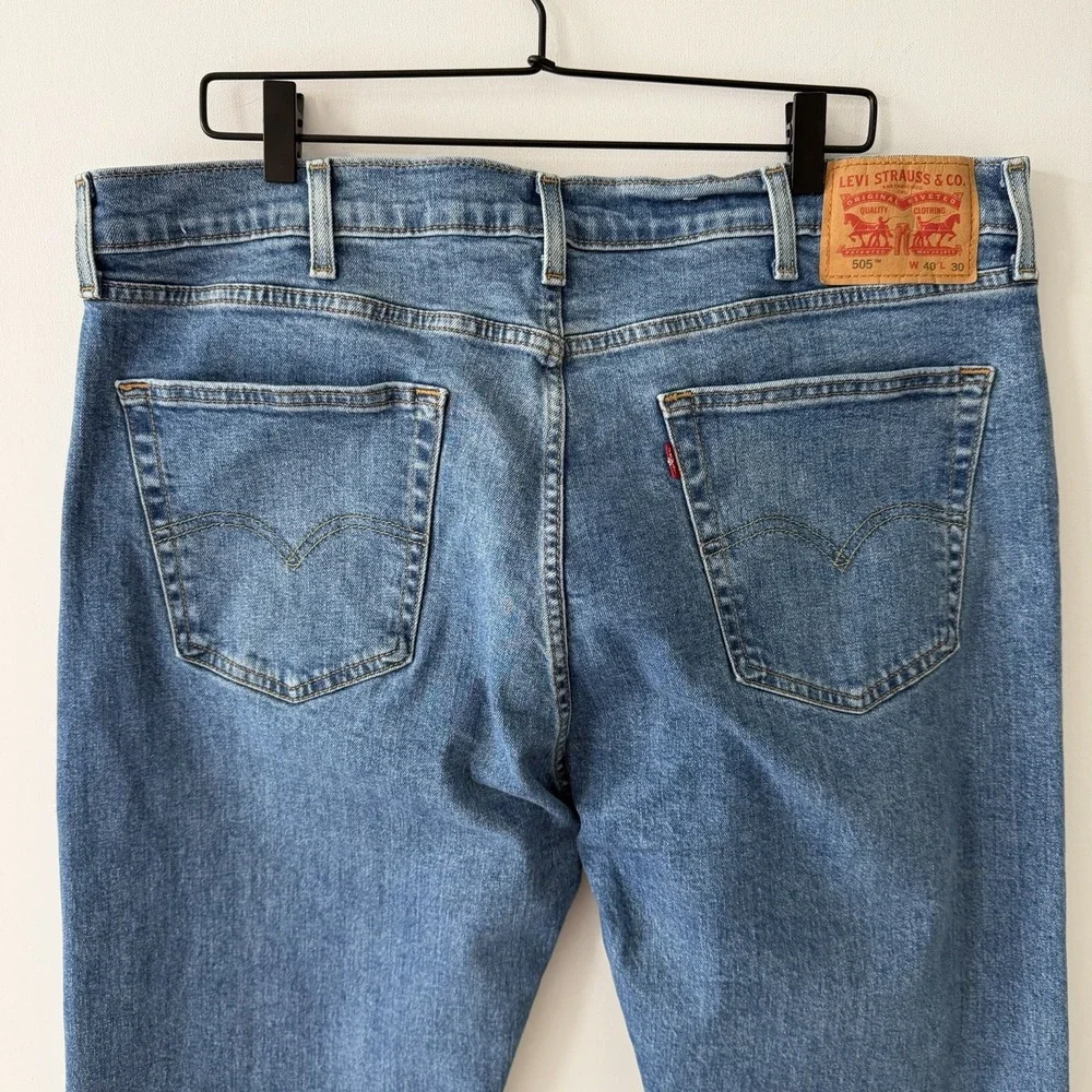 Levis 505 Jeans Mens 40x30 Classic Fit Straight Leg Stretch Denim Medium Wash
